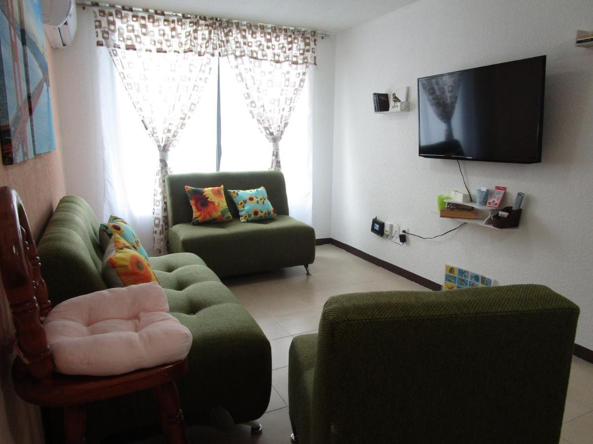 Preciosa Casa Palmera En Cuernavaca Con Alberca, Wifi, Tv Y Cocina Para Fin De Semana, Descanso, Vacaciones O Home Office Emiliano Zapata  エクステリア 写真
